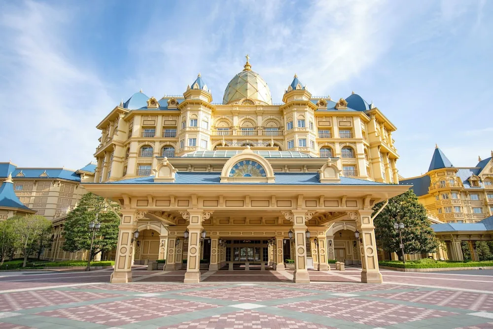 Tokyo Disneyland Hotel — 2