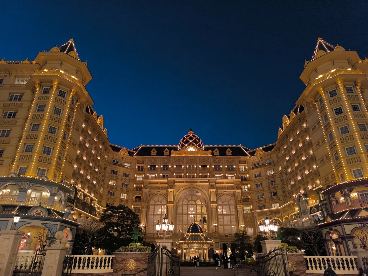 Tokyo Disneyland Hotel