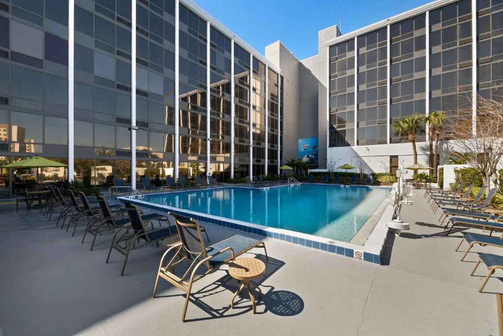 Best Western Orlando Gateway Hotel — 4