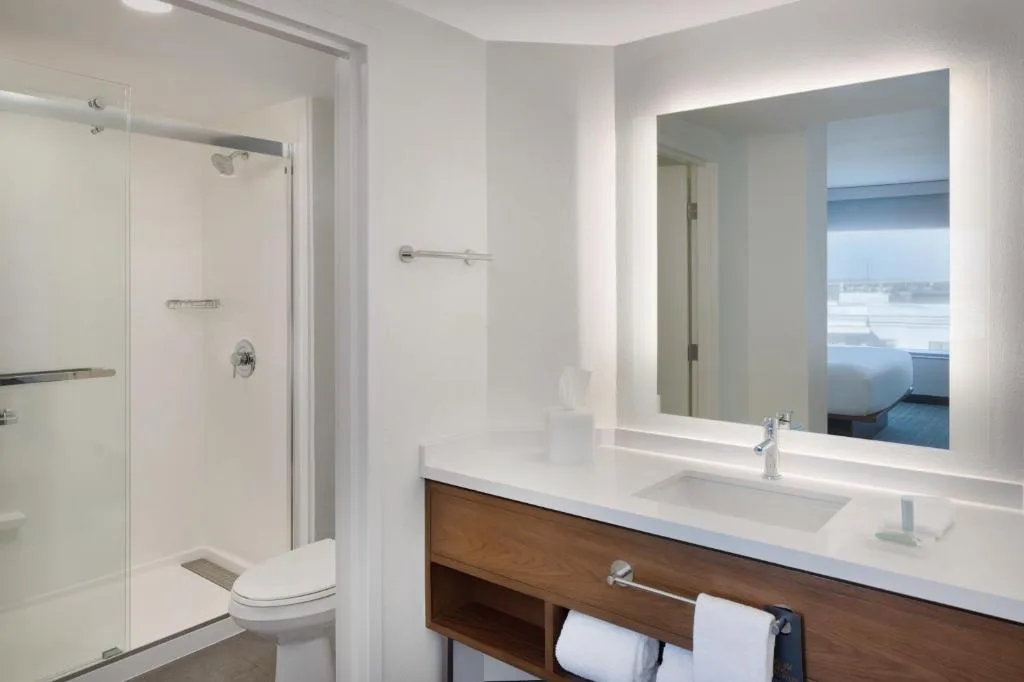 Courtyard by Marriott across Universal Orlando — 5