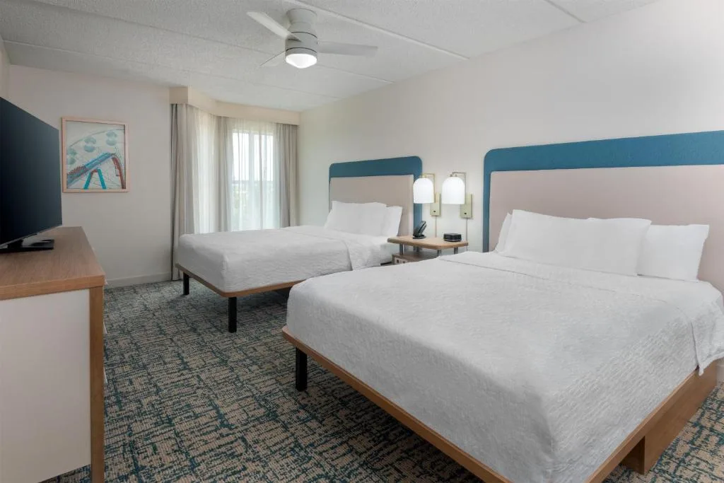 Homewood Suites by Hilton Orlando-Nearest to Universal Studios — 2