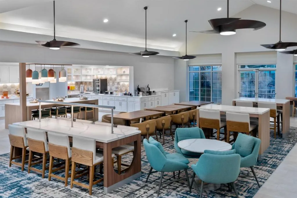 Homewood Suites by Hilton Orlando-Nearest to Universal Studios — 5