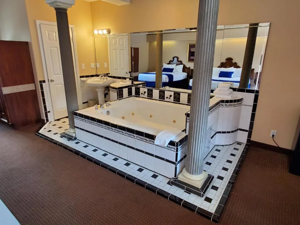 Colony Inn - North Hollywood - Hotel Near Universal Studios — 3