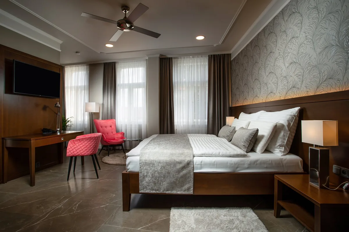 Anna Hotel