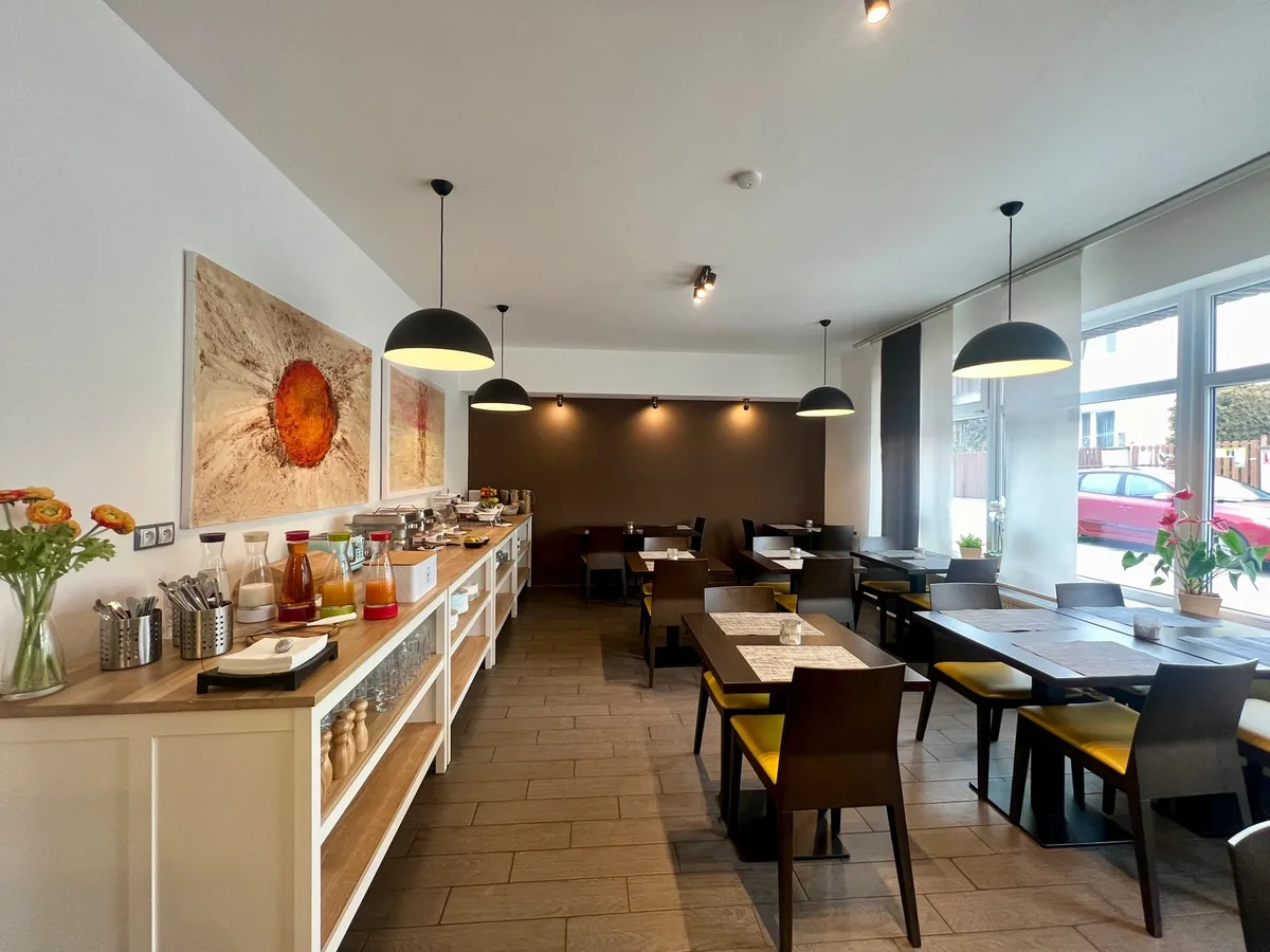 Grand Petit Hotel