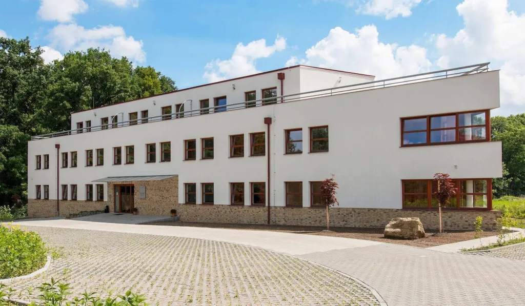 Sporthotel Hostivice — 4
