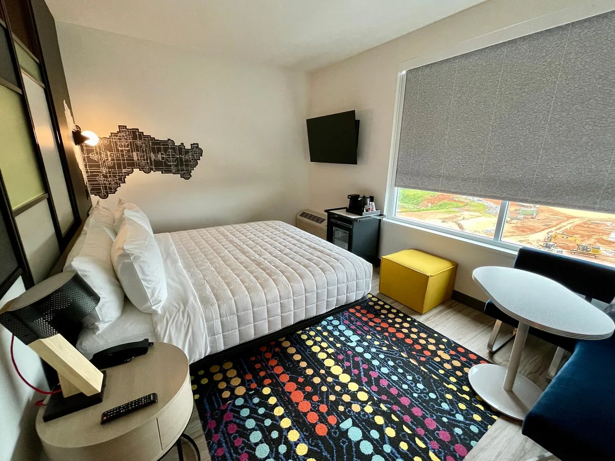 Aloft by Marriott Lawrenceville Sugarloaf — 5