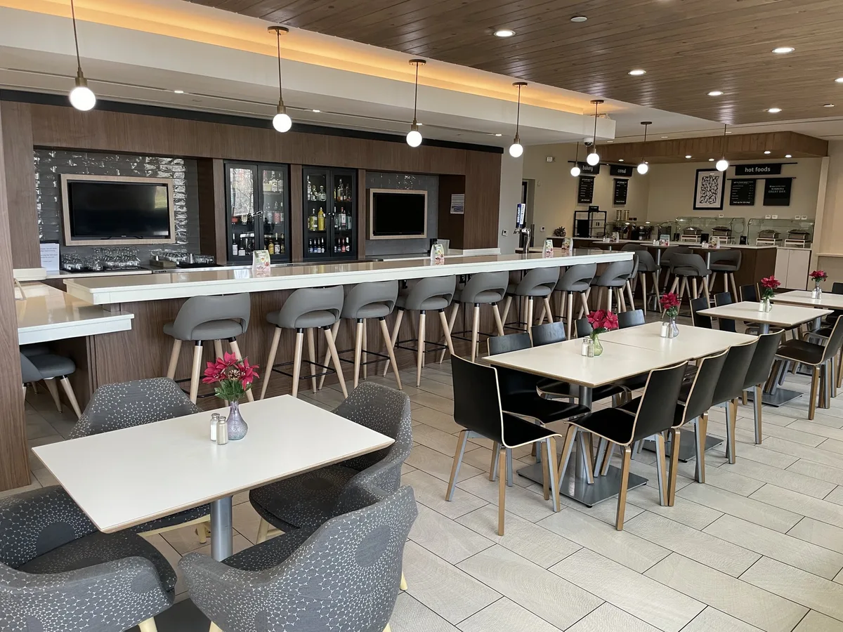 Holiday Inn Atlanta-Gas South Arena Area by IHG — 2