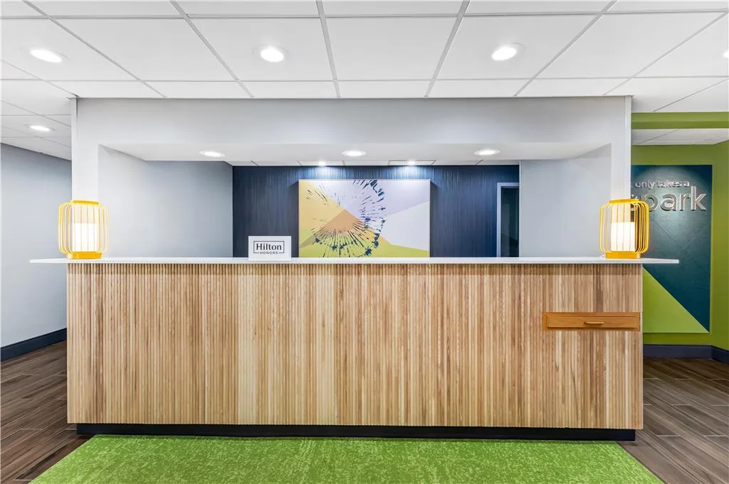 Spark by Hilton Alpharetta Roswell — 5