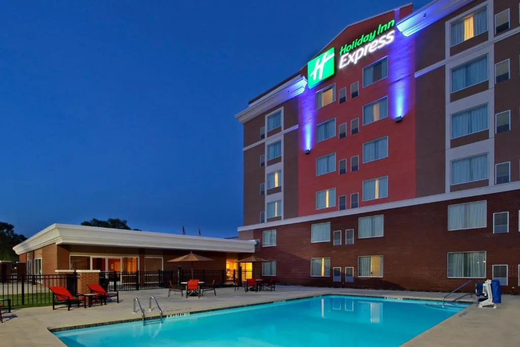Holiday Inn Express Augusta Downtown by IHG — 5
