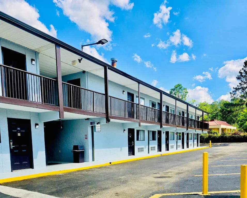 Sunset Inn - Augusta — 5