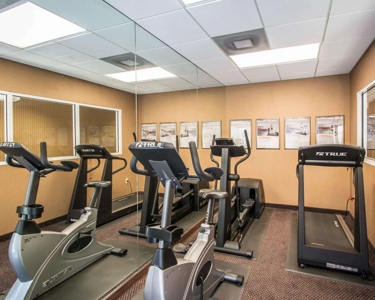 Comfort Inn & Suites Jupiter I-95 — 5