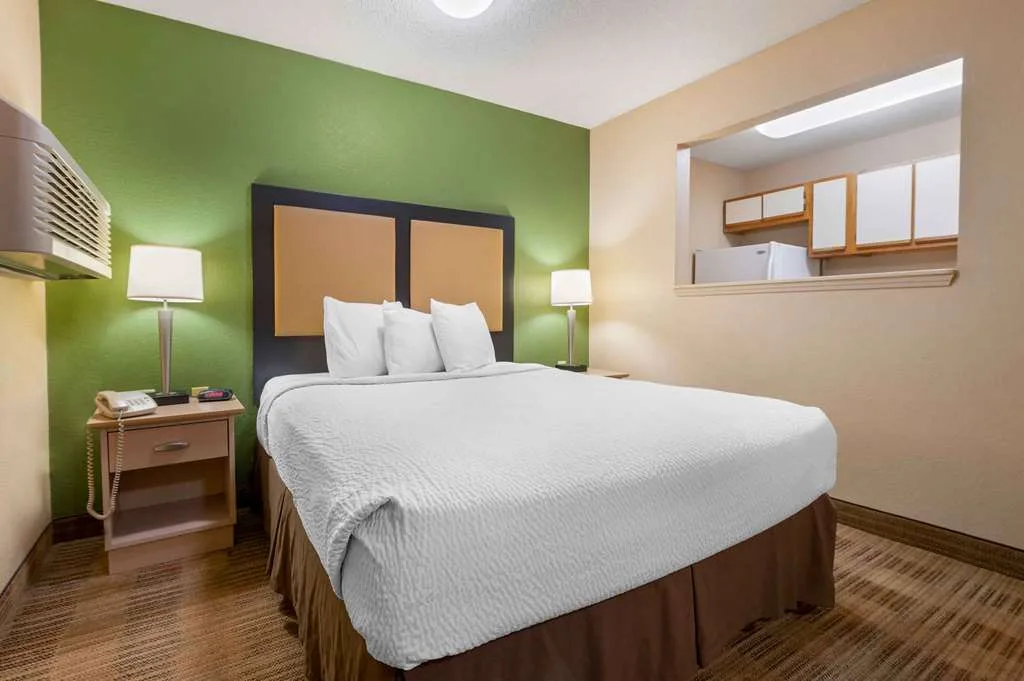 Extended Stay America Suites- West Palm Beach - Northpoint Corporate Park — 2
