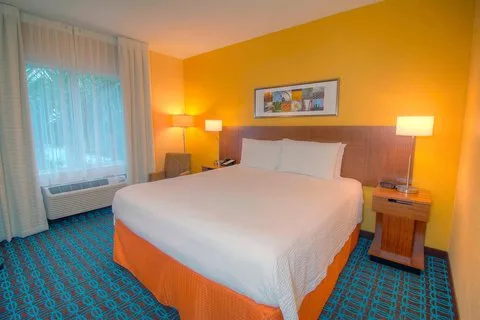Fairfield by Marriott Inn & Suites West Palm Beach Jupiter — 5