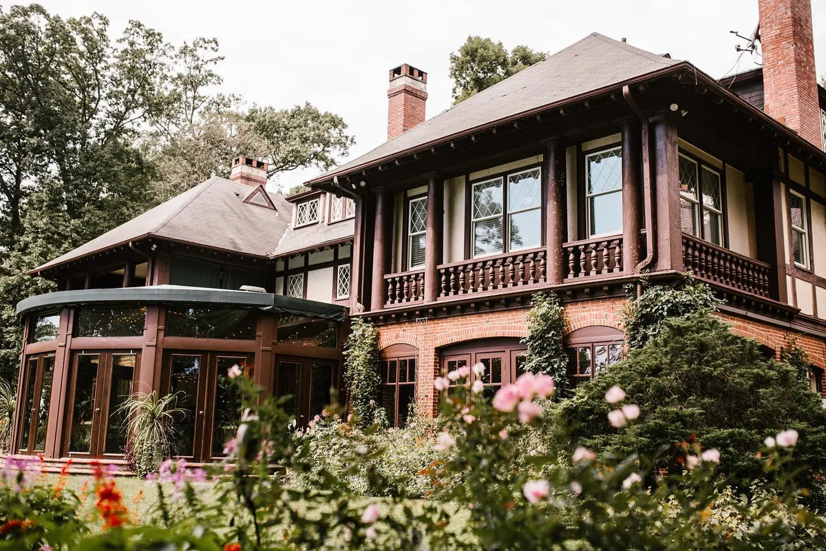 Gramercy Mansion — 2