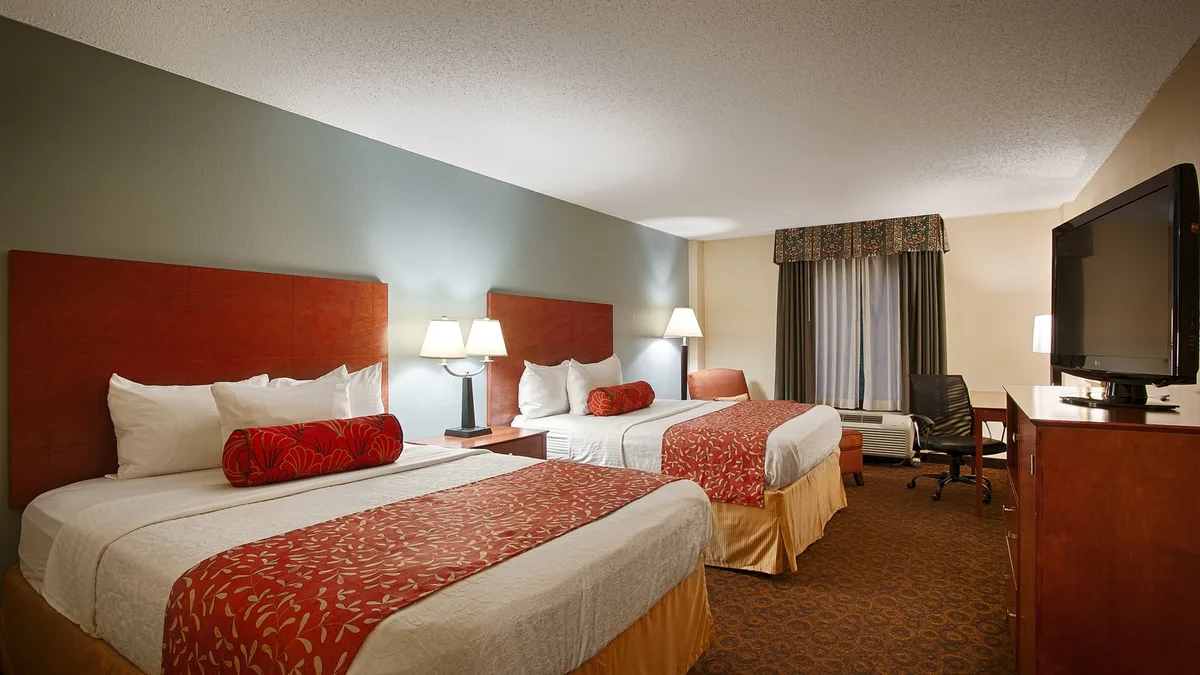 Holiday Inn Express Towson Baltimore North — 4
