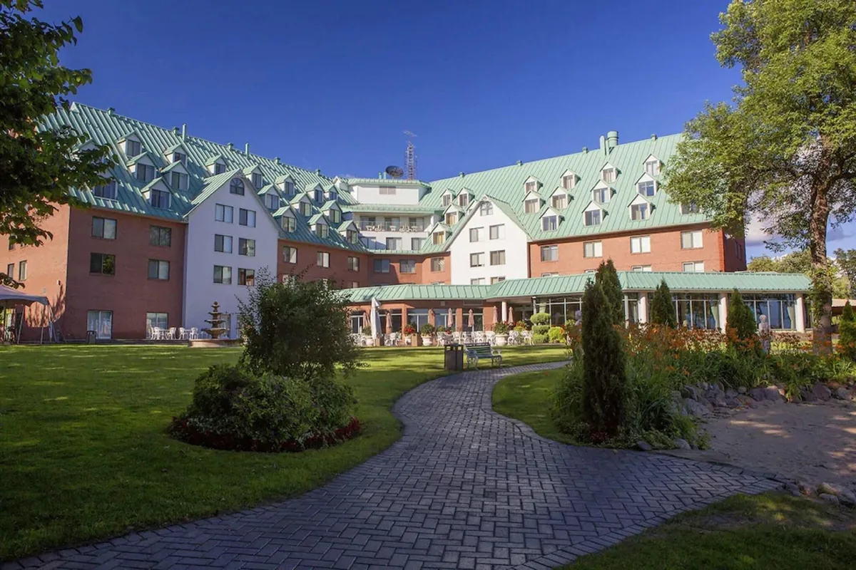 Château Vaudreuil — 4