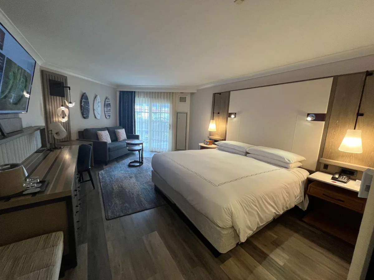 Courtyard by Marriott Montreal West Island/Baie D’Urfe