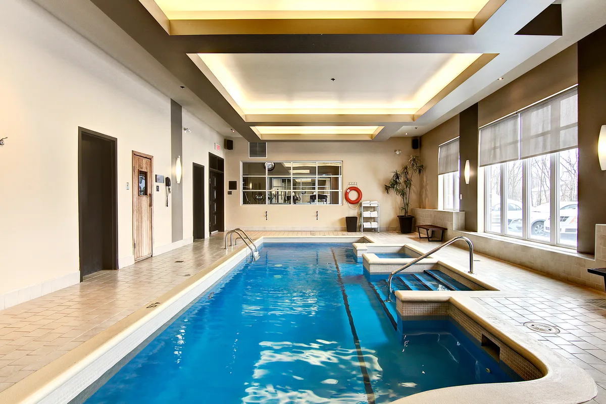Impéria Hôtel & Suites St-Eustache