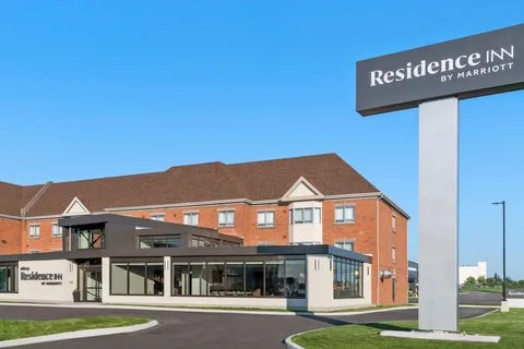 Residence Inn by Marriott Laval — 4