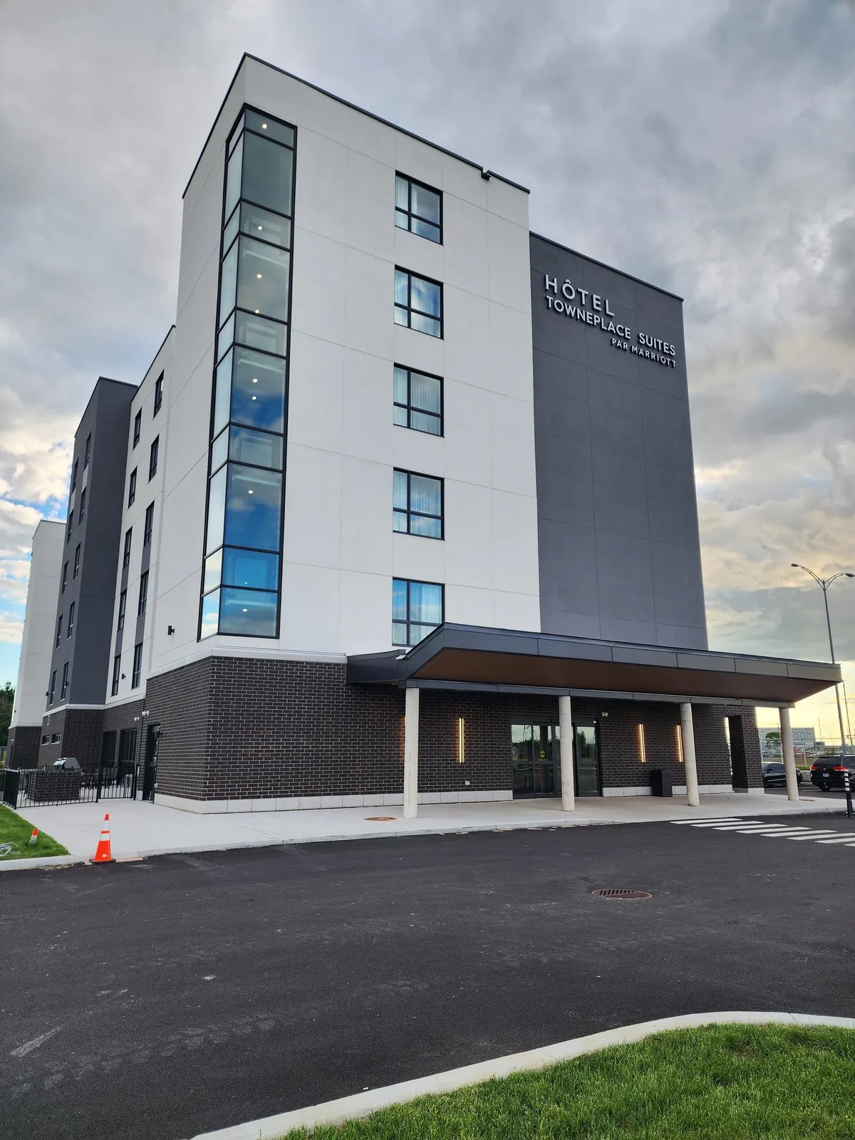 TownePlace Suites by Marriott Montreal Airport — 5