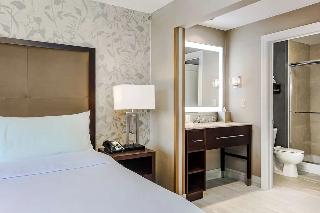 Homewood Suites by Hilton Long Island-Melville