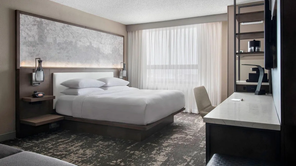 Marriott Melville Long Island — 3