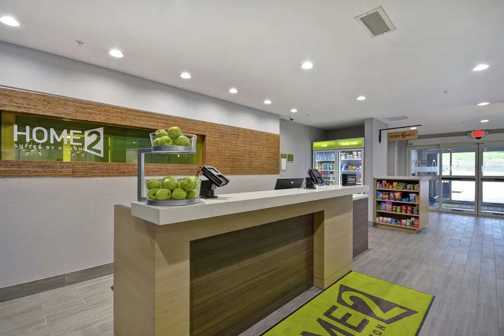 Home2 Suites by Hilton Grand Rapids North — 3