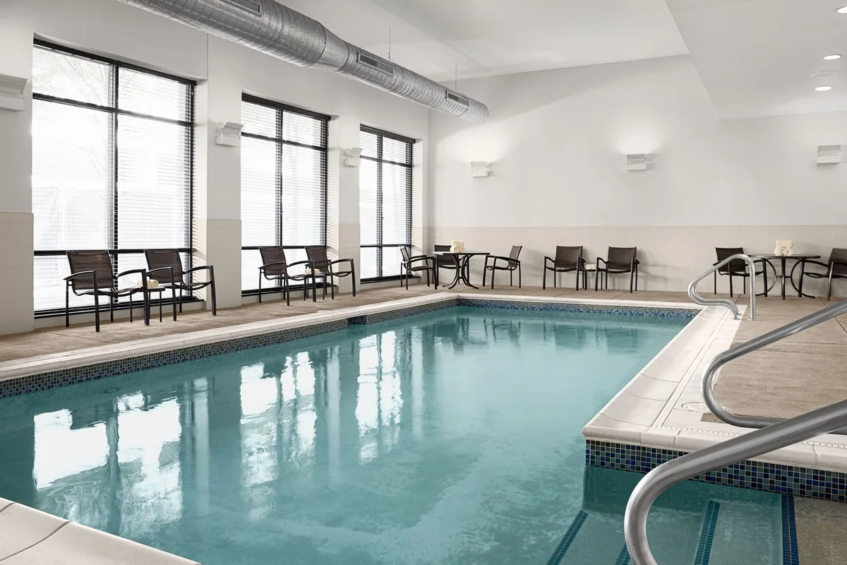 Hyatt Place Pittsburgh-North Shore — 5