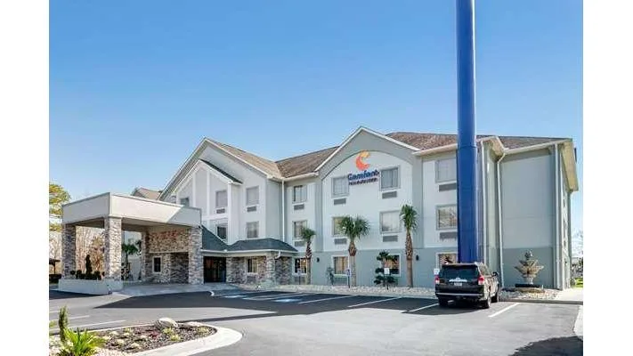 Comfort Inn & Suites Macon North I-75 — 3