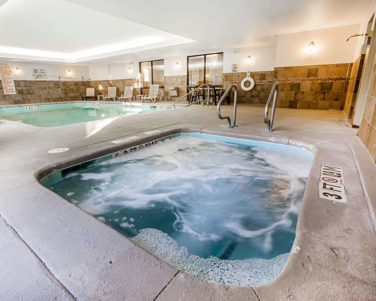 Comfort Suites Macon Northwest