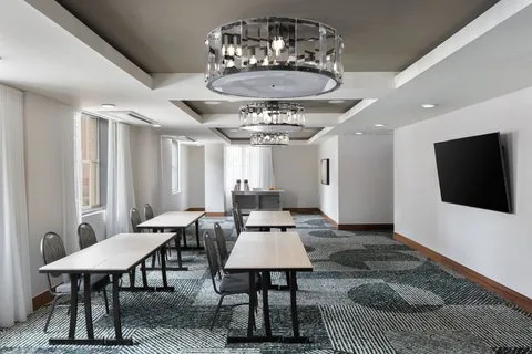 Hotel Forty Five, Macon, a Tribute Portfolio Hotel — 3