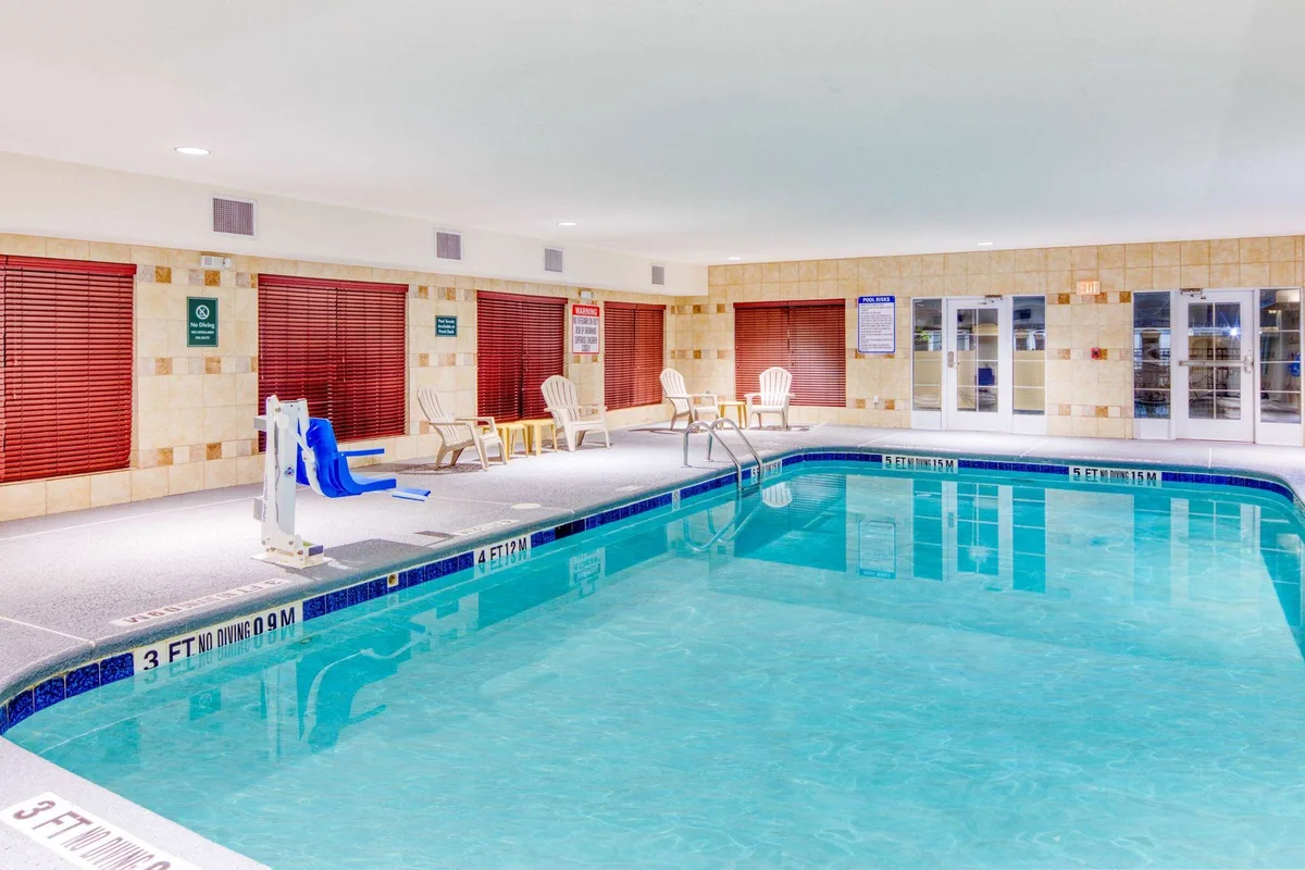 La Quinta Inn & Suites by Wyndham Macon West — 3