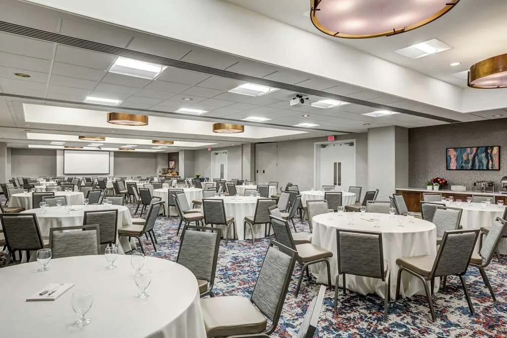 Hilton Garden Inn Boston/Waltham — 5