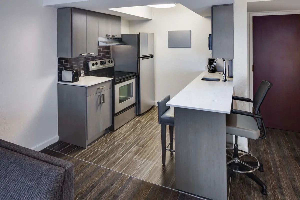 Hyatt House Boston/Waltham — 3