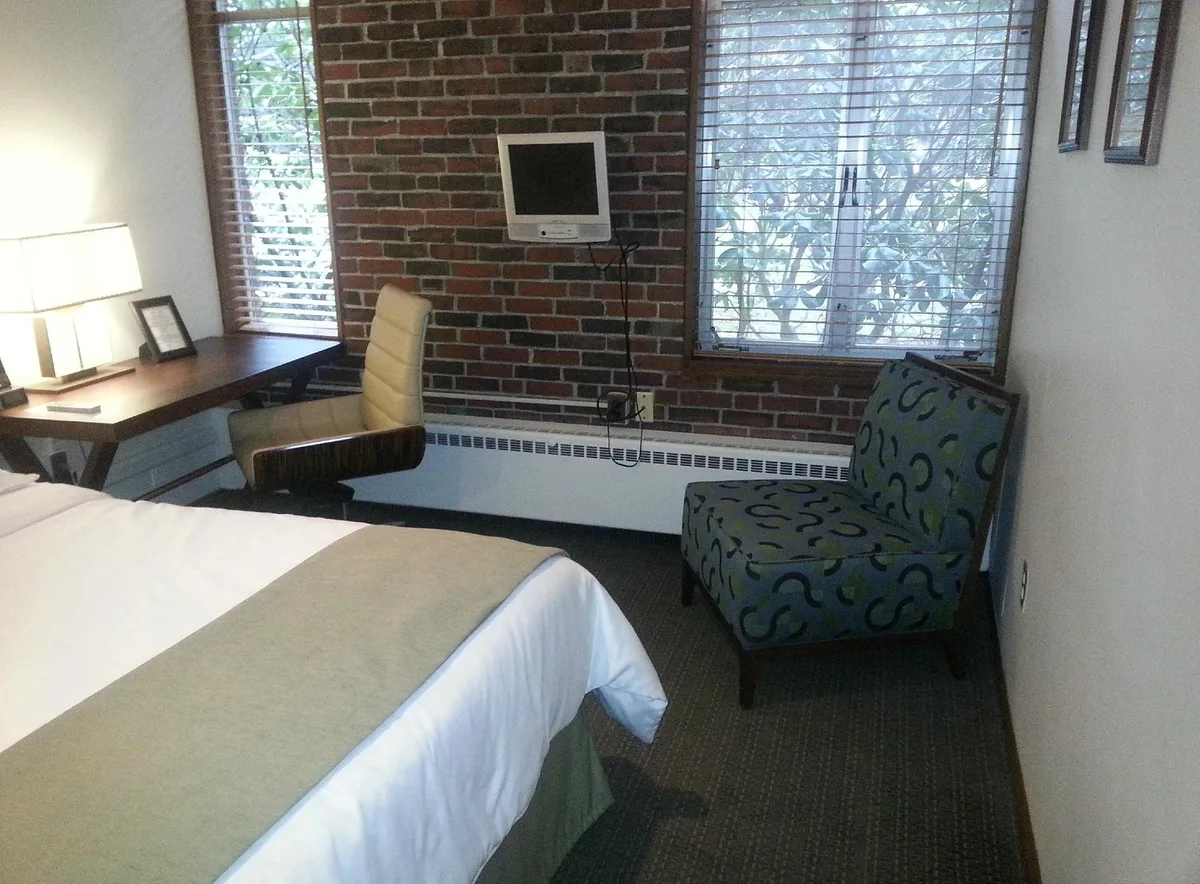 Wellesley College Club — 5