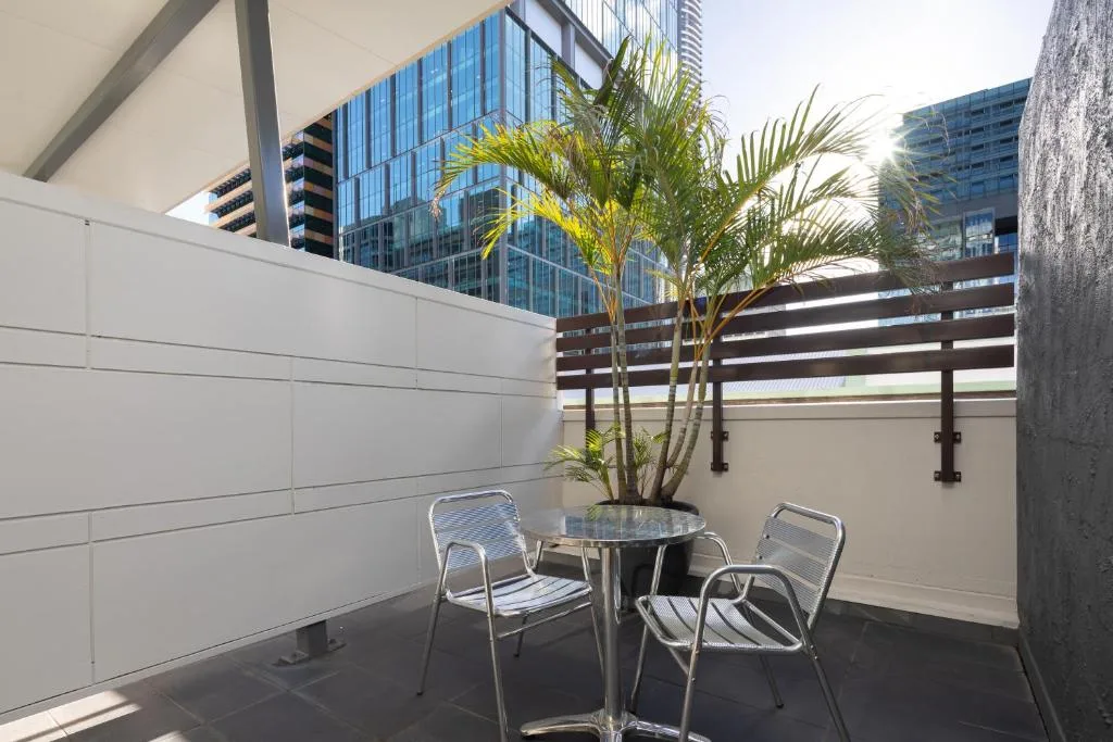 George Hotel Brisbane, Independent Collection by EVT — 4