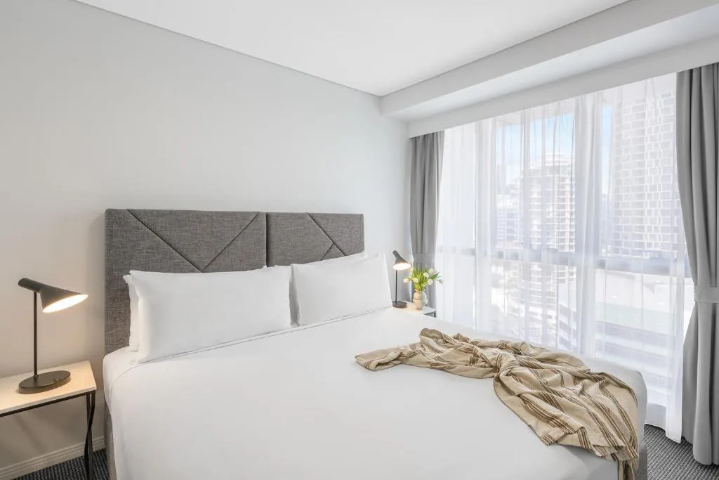 Meriton Suites Adelaide Street, Brisbane — 4