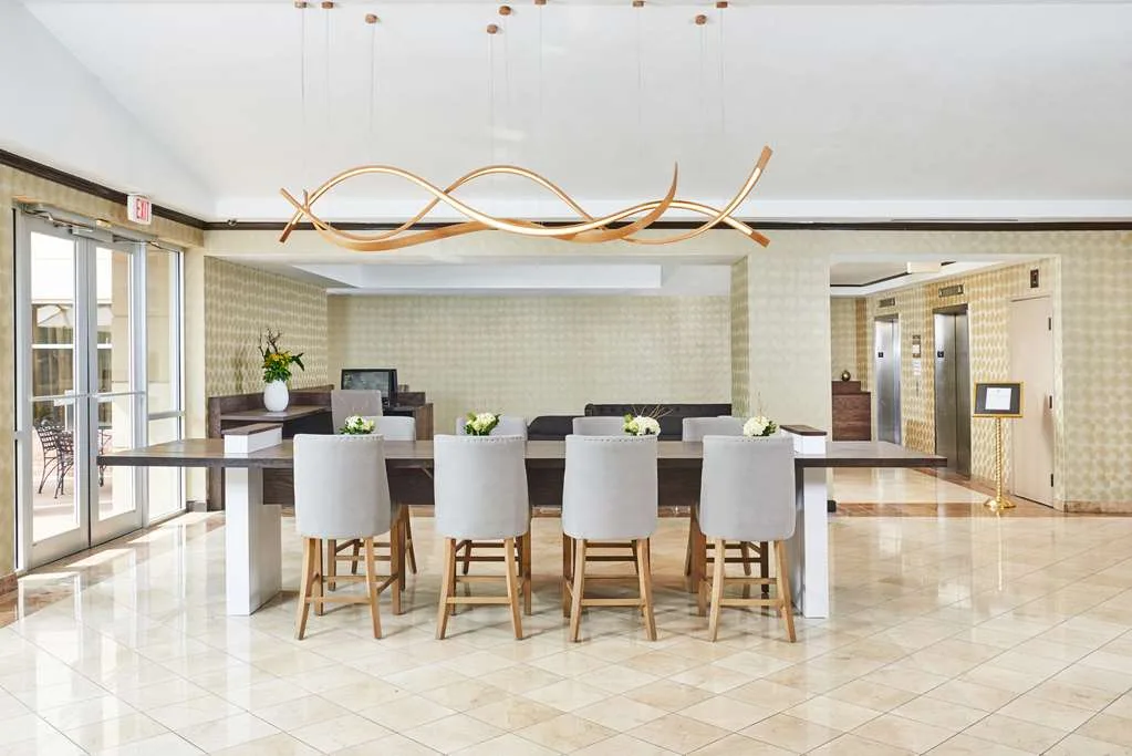 DoubleTree by Hilton Hotel Dallas - Market Center