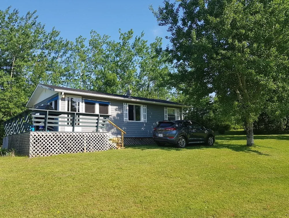 DeRoma Cottages