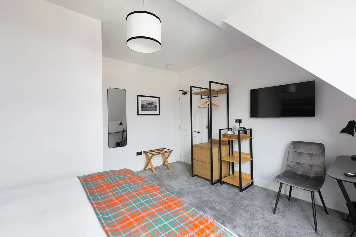 Castle Park Guest House — 3