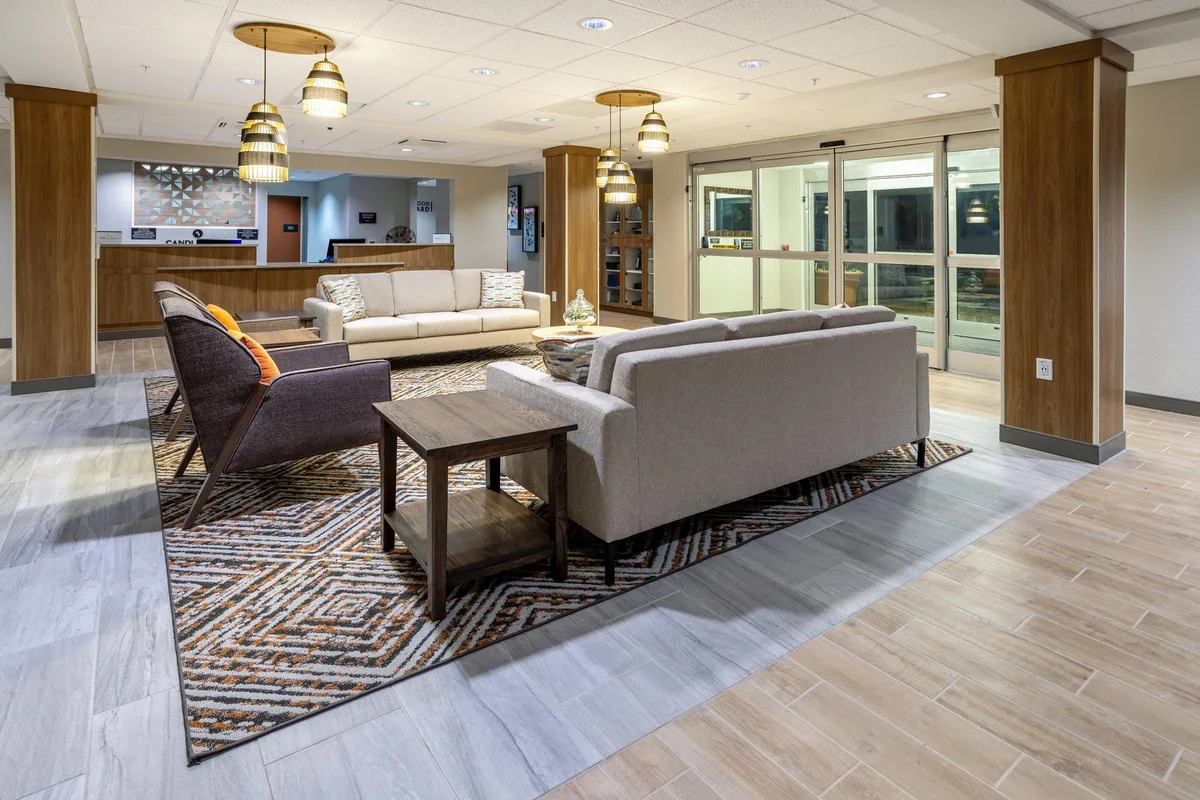 Candlewood Suites Building 2250