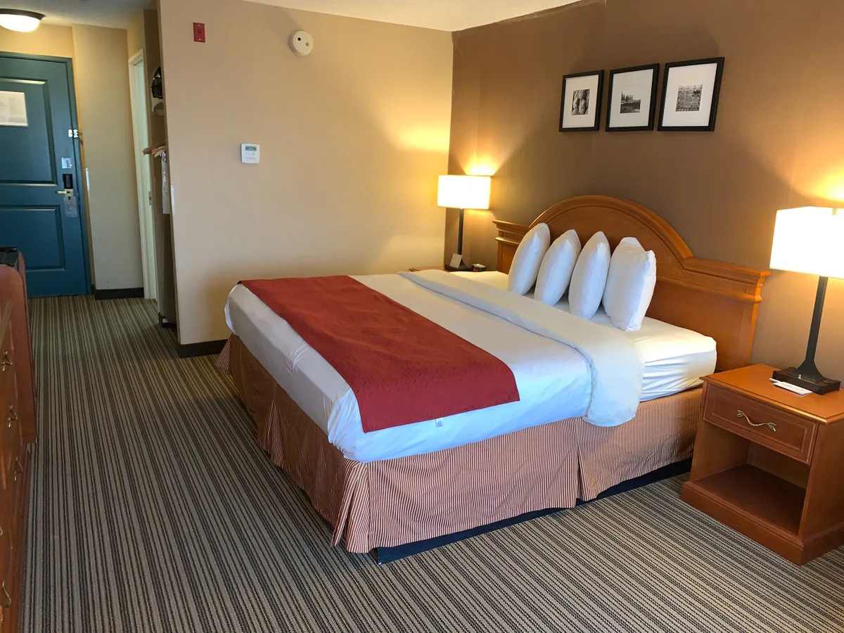 Country Inn & Suites by Radisson, Bel Air/Aberdeen, MD — 2