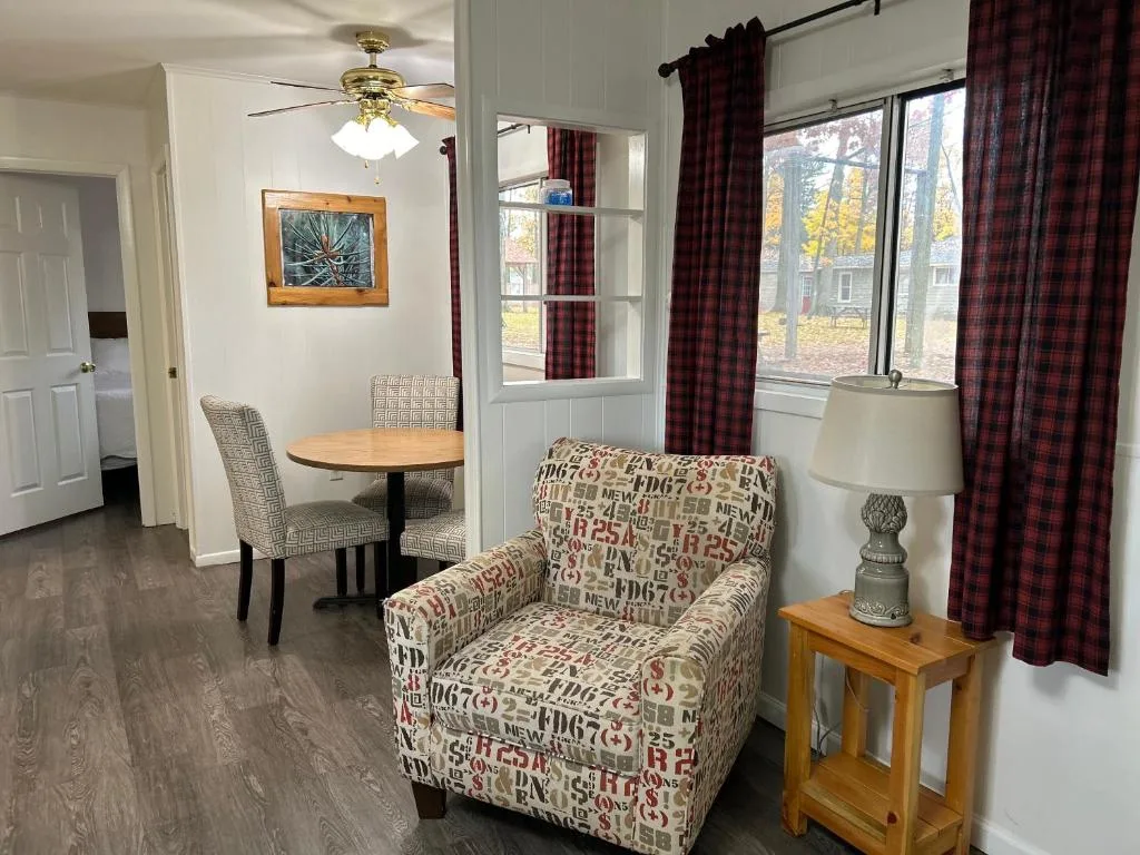 Hidden Haven Cottages — 2