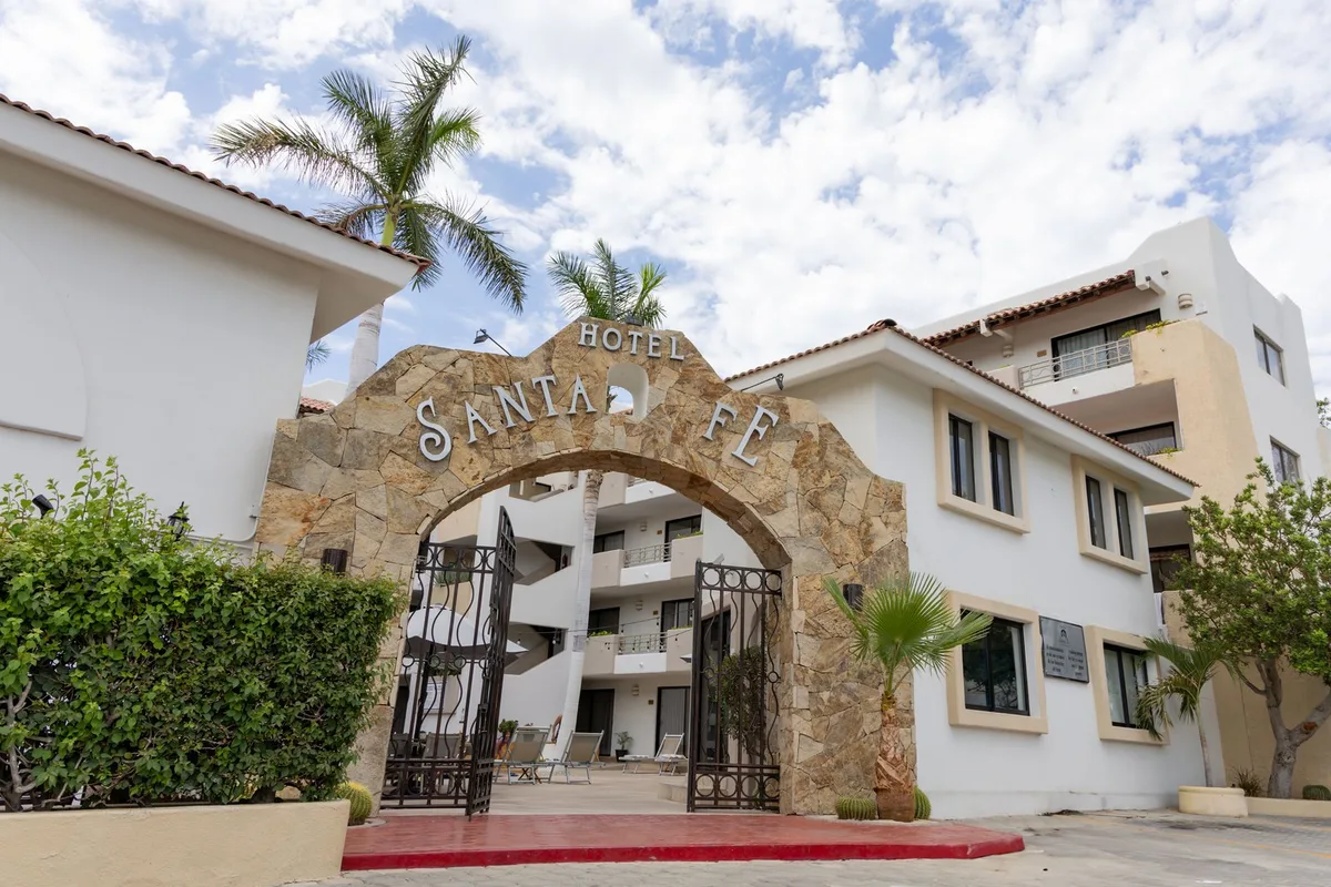 Hotel Santa Fe Cabo San Lucas — 2