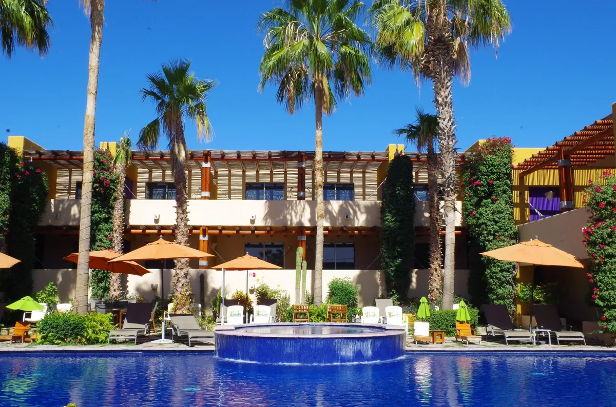 Los Patios Hotel