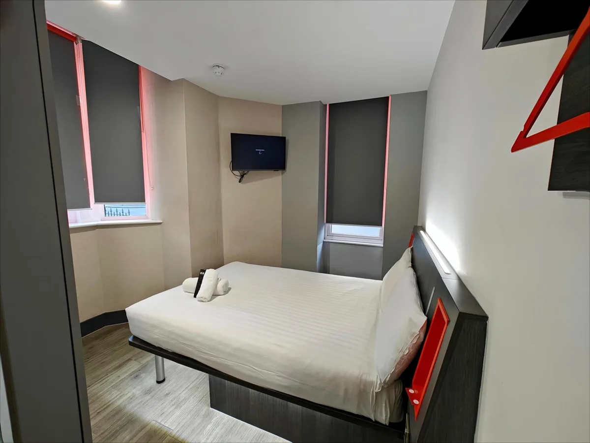 easyHotel Reading — 3
