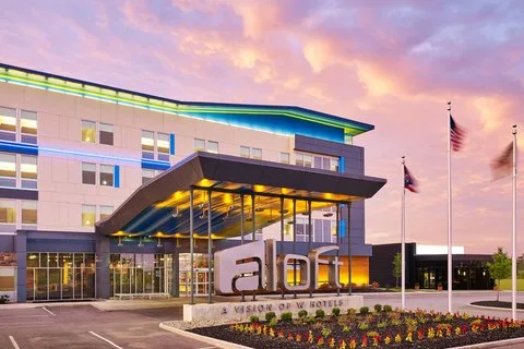Aloft by Marriott Cleveland Beachwood — 4