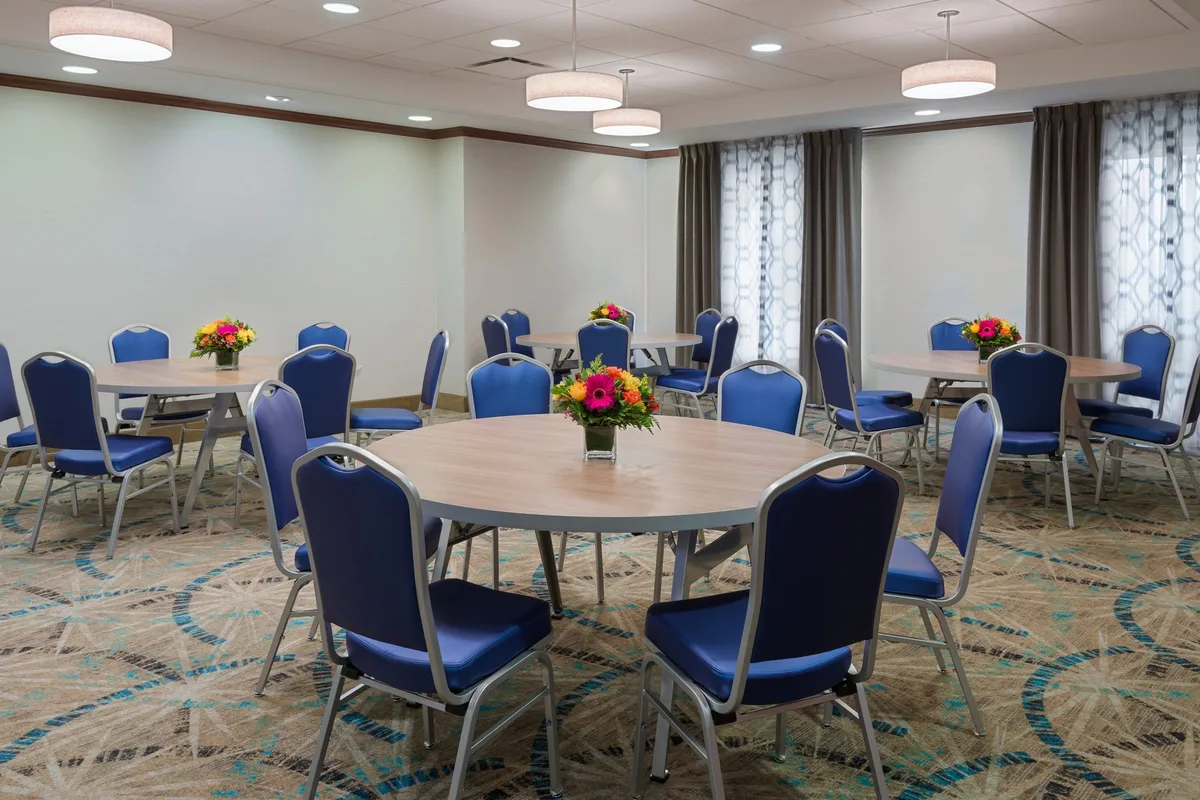 Homewood Suites by Hilton Cleveland-Beachwood — 5