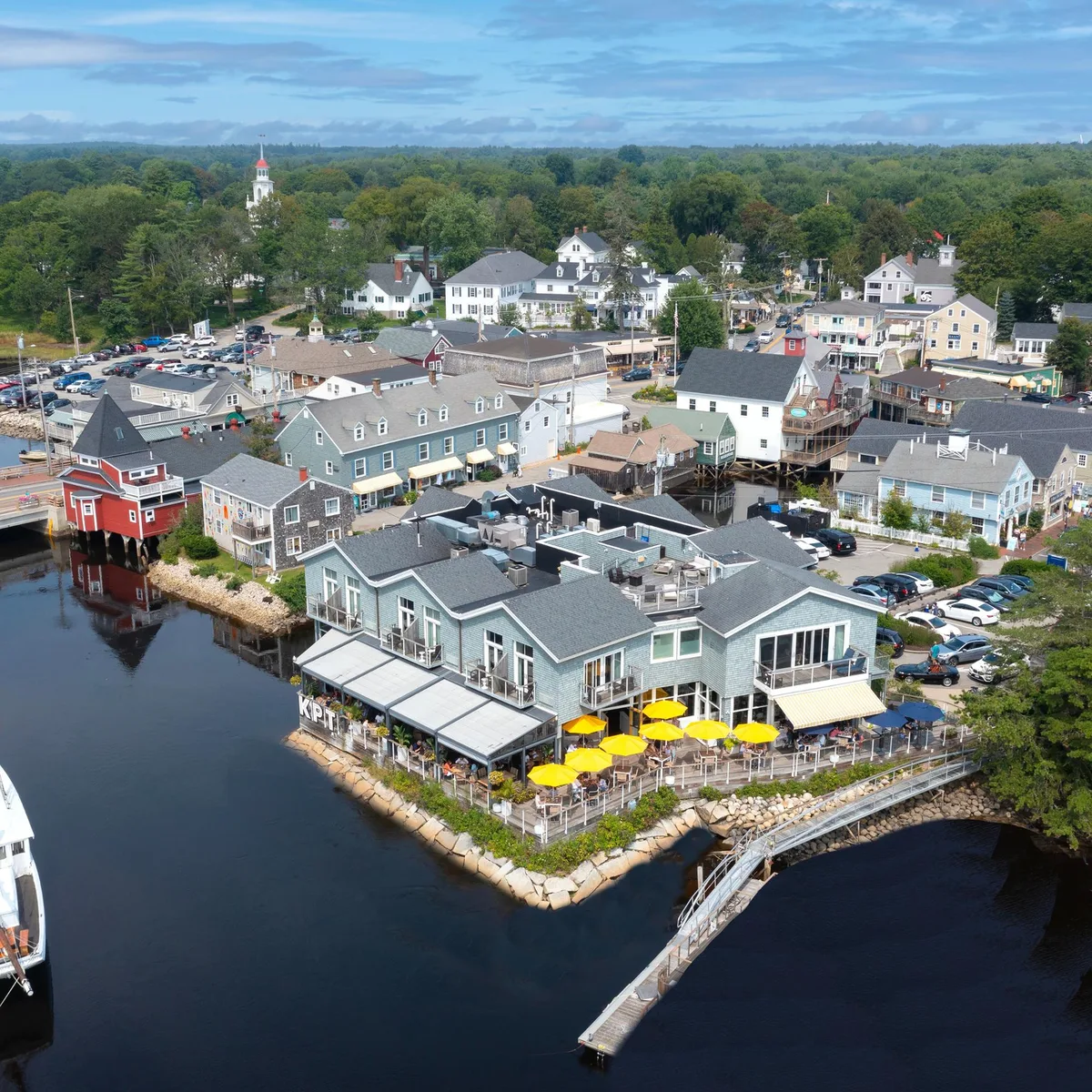 The Boathouse Waterfront Hotel — 4